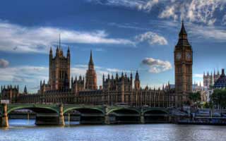 新手最容易踩的坑：每日大赛app官网的App差异怎么用？给你一个答案（别被忽悠）